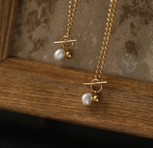 Fresh Water Pearl Bar Necklace